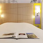 Ibis Styles Centre Historique Hotel 3*