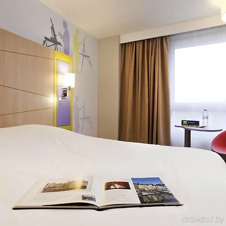 Ibis Styles Centre Historique Hotel 3*