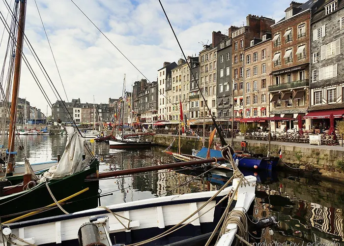 מלון Ibis Styles Centre Historique 3*